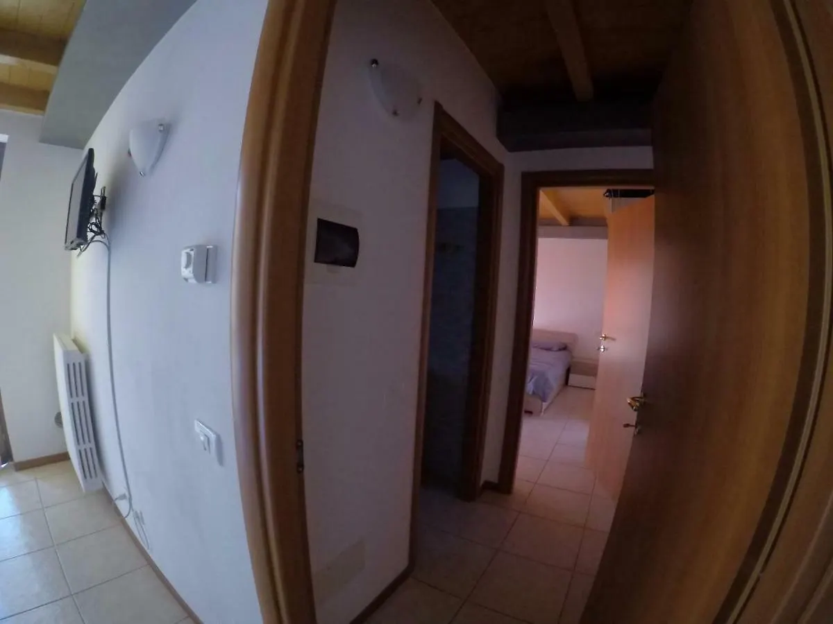 Veronica'S House Apartment Valeggio sul Mincio 0*,